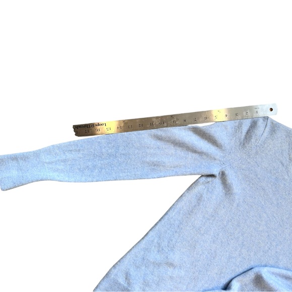 Soft Baby Blue Everlane Cashmere Sweater - Picture 9 of 9